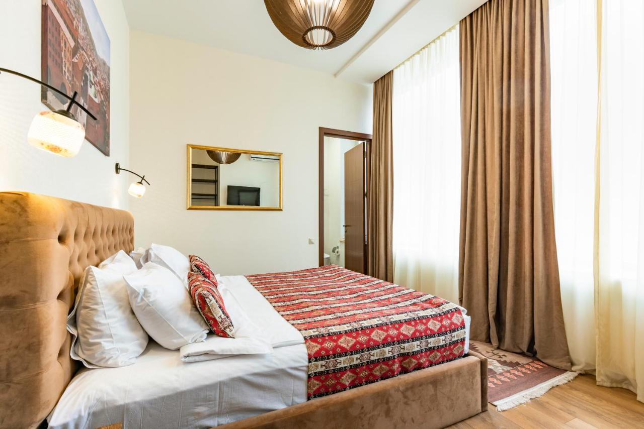 Hotel Flower Tbilisi Zewnętrze zdjęcie
