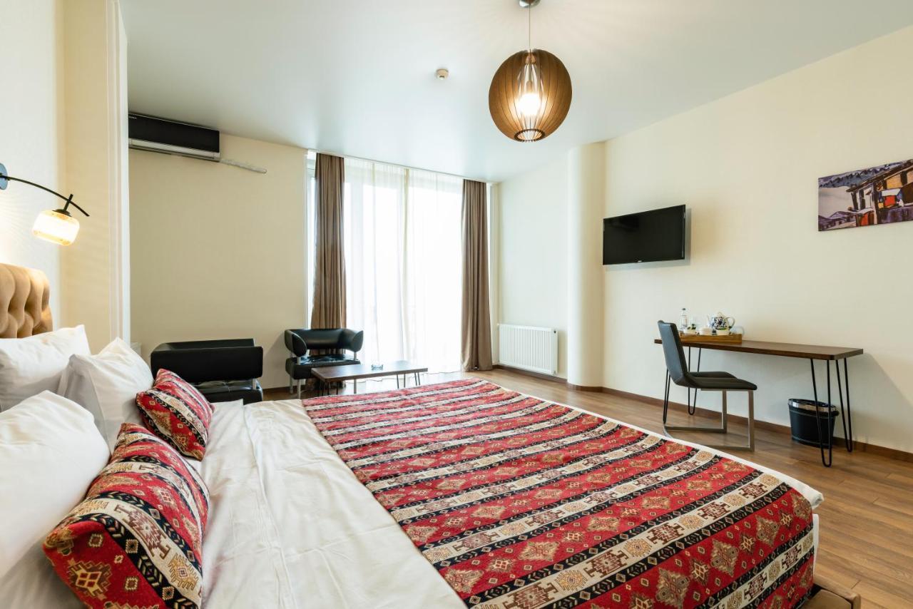 Hotel Flower Tbilisi Zewnętrze zdjęcie