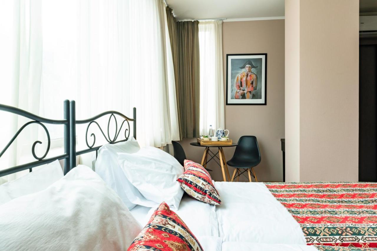 Hotel Flower Tbilisi Zewnętrze zdjęcie